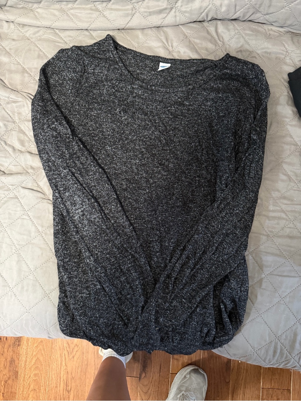 Old Navy Charcoal Crewneck Long-Sleeve Sweater